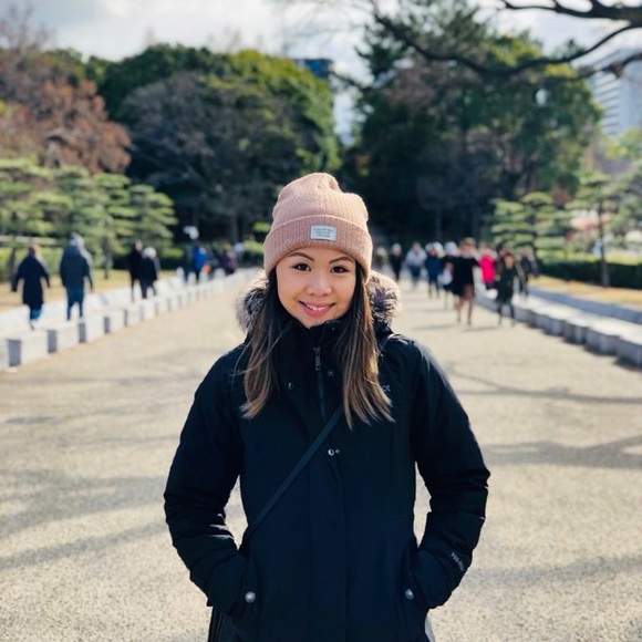 Meet your Posher, Tiffany - Picture 1 of 1